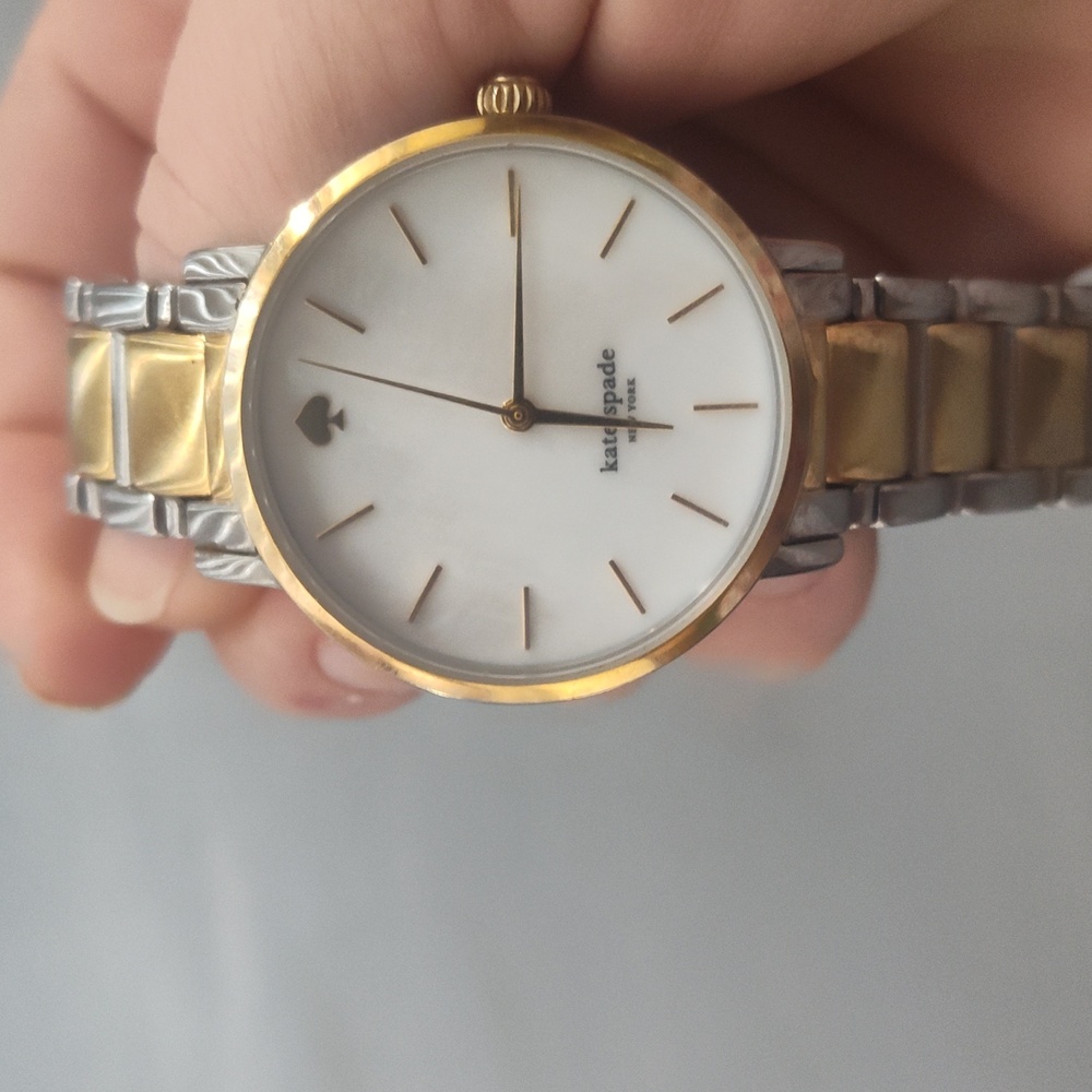 Kate Spade Watch - Picture 3 of 5